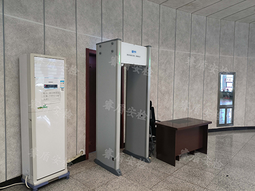 信訪安檢門(mén)